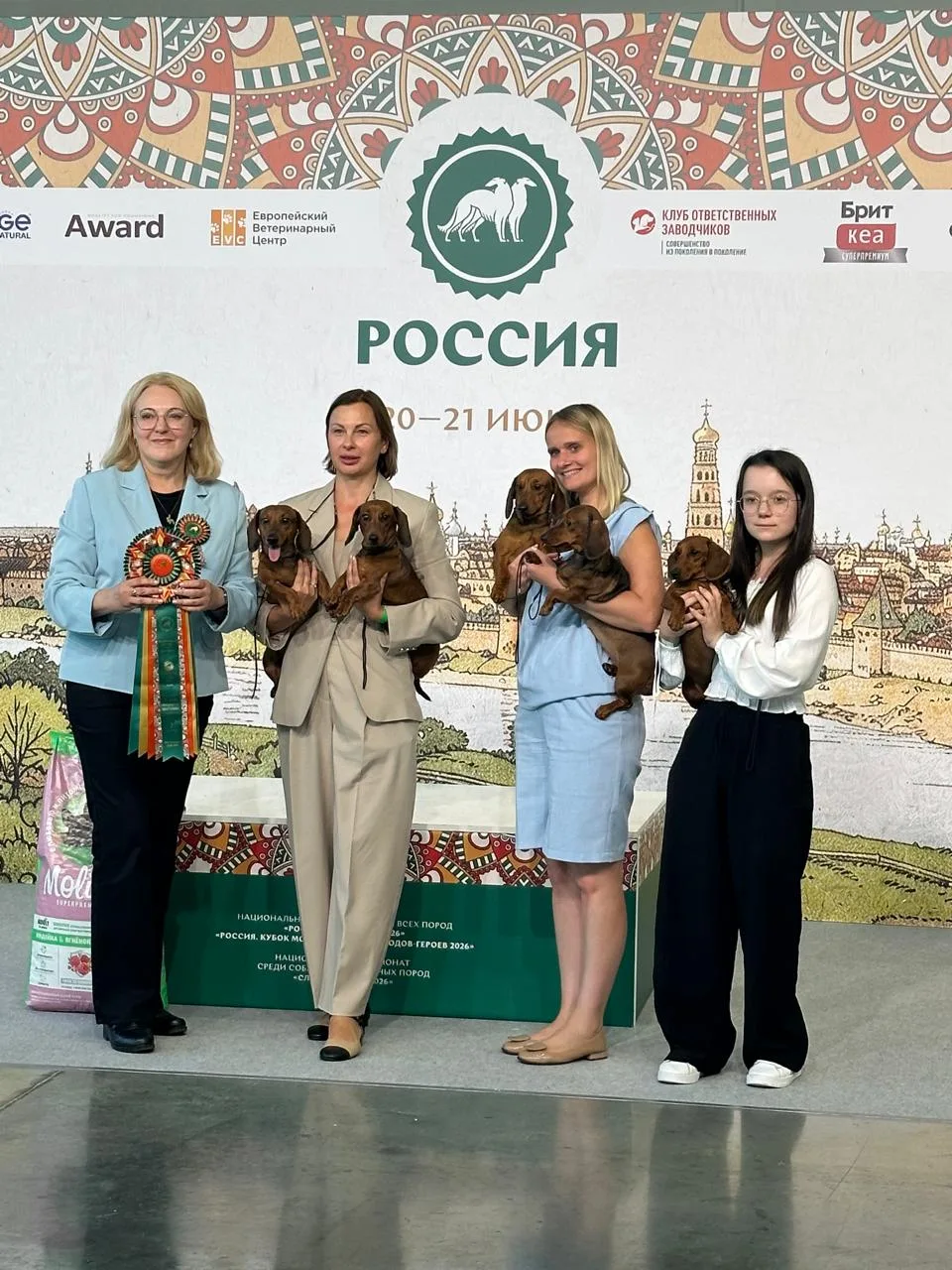 Моя супер-команда всегда рядом, всегда подстрахует!!!❤️❤️❤️ После победы в конкурсе пит...