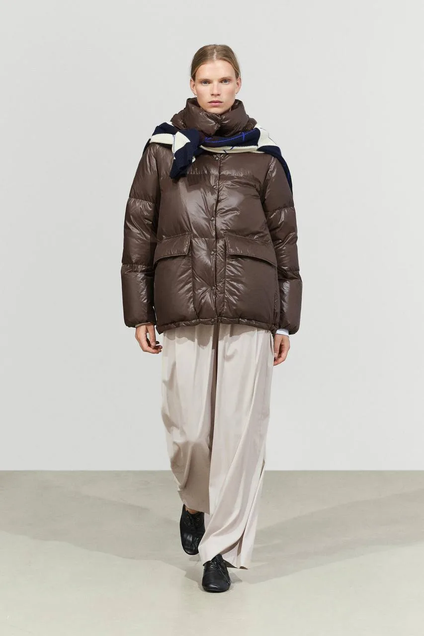 Massimo Dutti ежегодно выпускают свои легендарные пуховики 💔🍂 которые очень быстро ра...