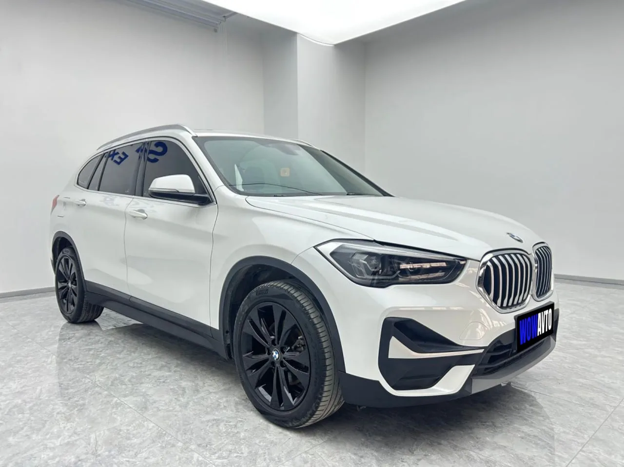 ⚡️BMW X1

Компактный баварский кроссовер, который сочетает фирменную управляемость BMW, экономичный 