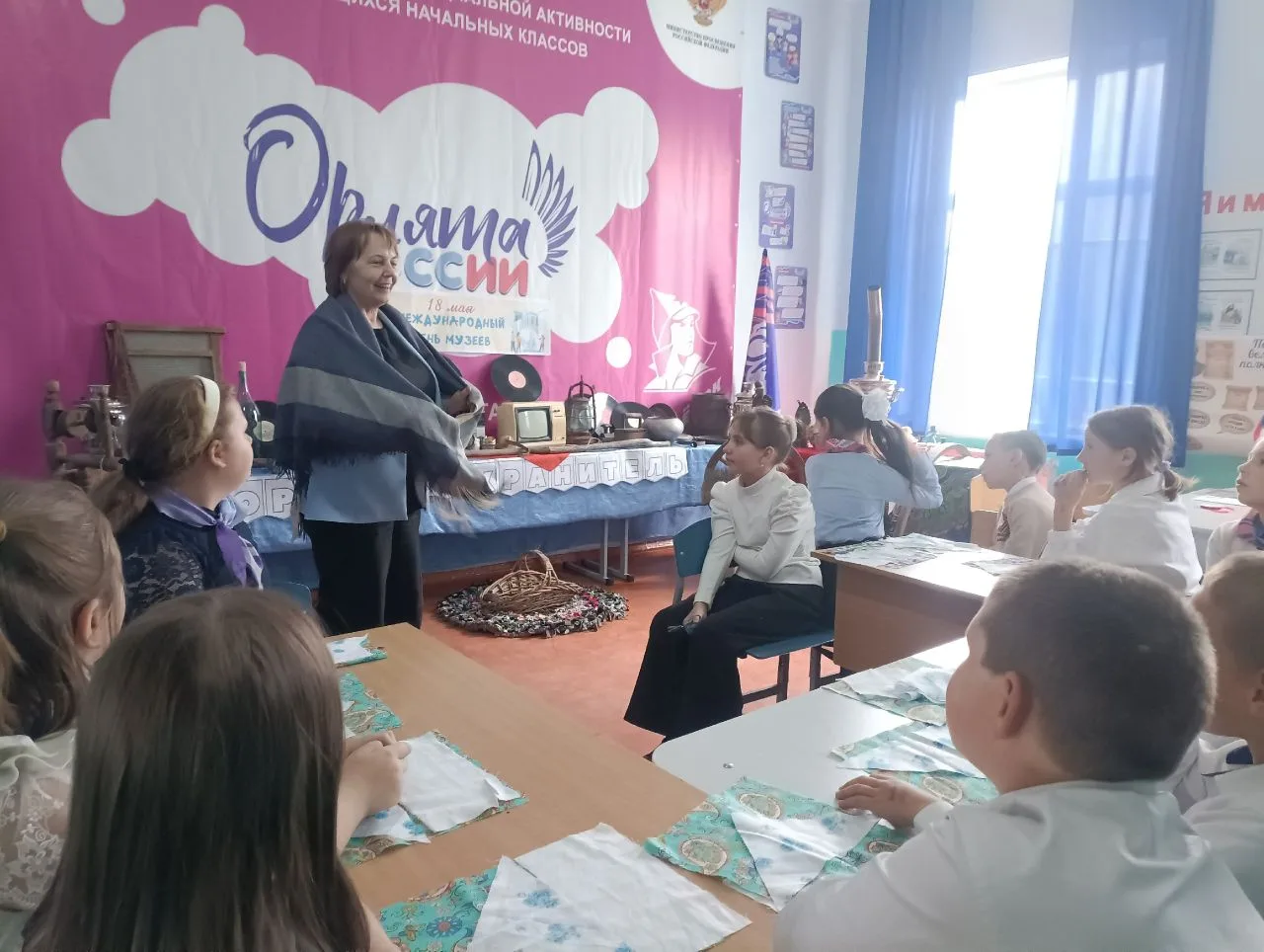 🦅 Орлята России: храним традиции и ценим семью!