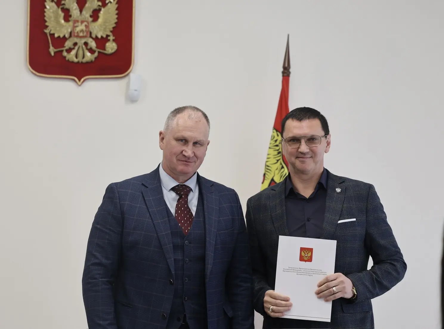 Сегодня участникам агитбригады «Позывной Культура» вручили благодарственные письма заместителя Предс