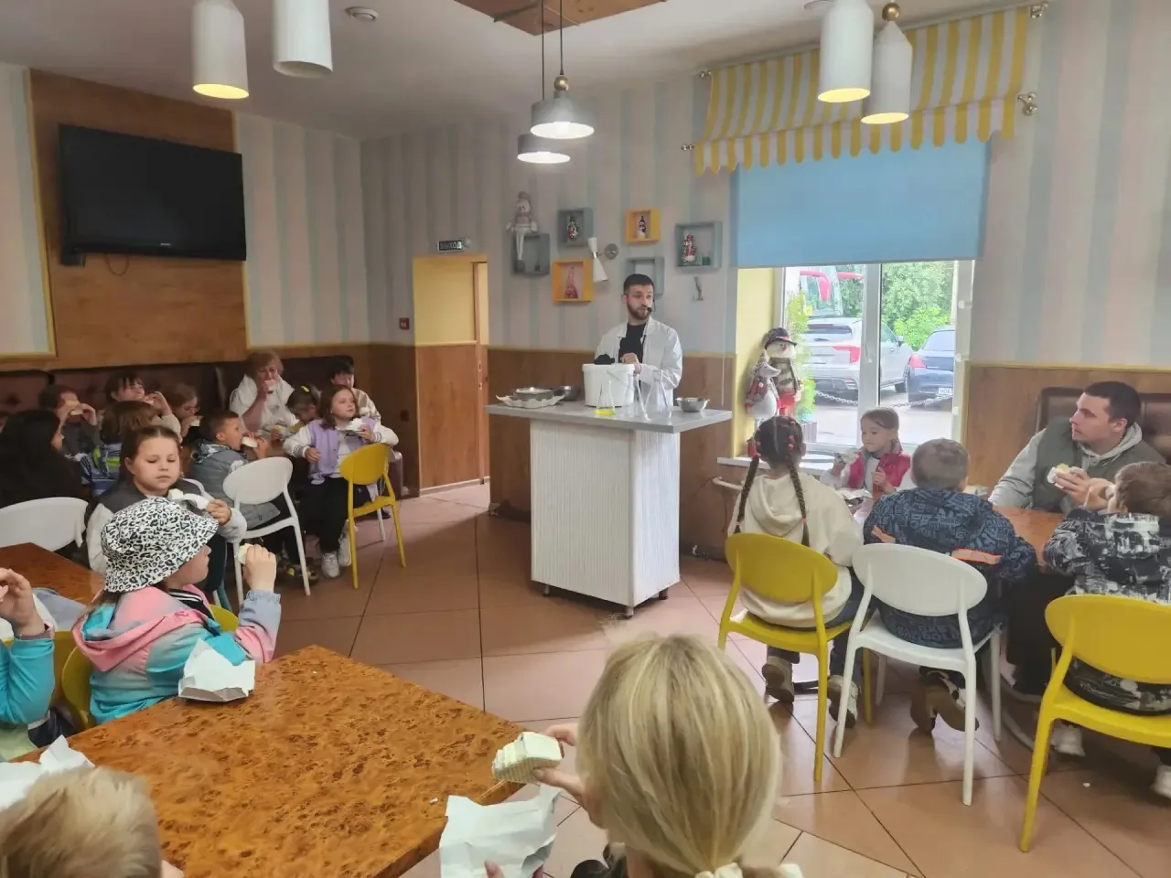 🍦☀️ 16 июня для ребят из летнего школьного лагеря выдался по-настоящему сладким днем! Мы отправилис