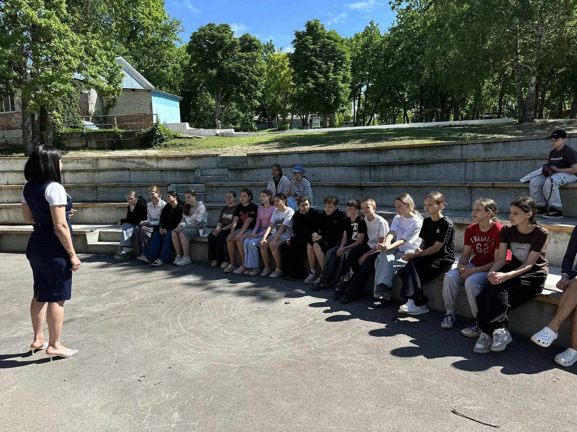 В рамках профориентационной работы с молодежью в детском лагере «Цементник» состоялась встреча воспи