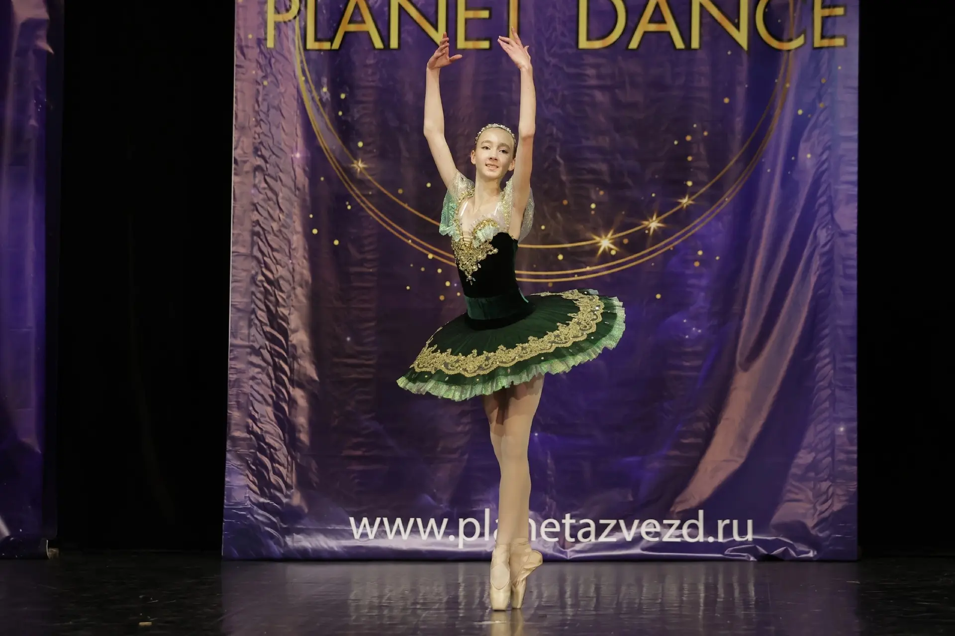Поздравляем Еву Белан, ученицу 7-В класса с занятым 🥇 1 местом 🥇на Всероссийском конкурсе хореогра