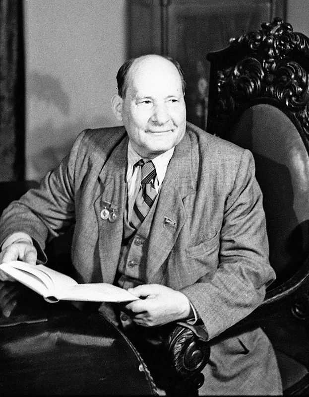 НЕДЕЛЯ БЕЛОРУССКОЙ КУЛЬТУРЫ

Якуб Колас (1882–1956)

«Мой родны кут» («Мой родной угол») — из поэмы 