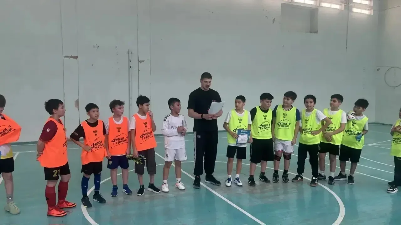 🔥 7 марта 2026 года на поле вышли самые юные участники фестиваля «Футбол в школе» — параллель 5-х кл