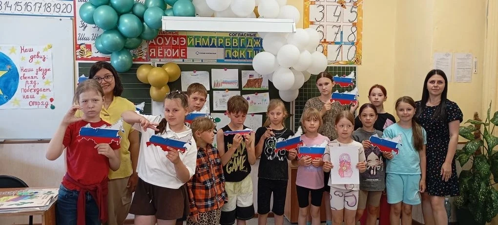 🇷🇺 Сегодня в нашем пришкольном лагере было по-настоящему творчески! Мы провели мероприятие, посвящ