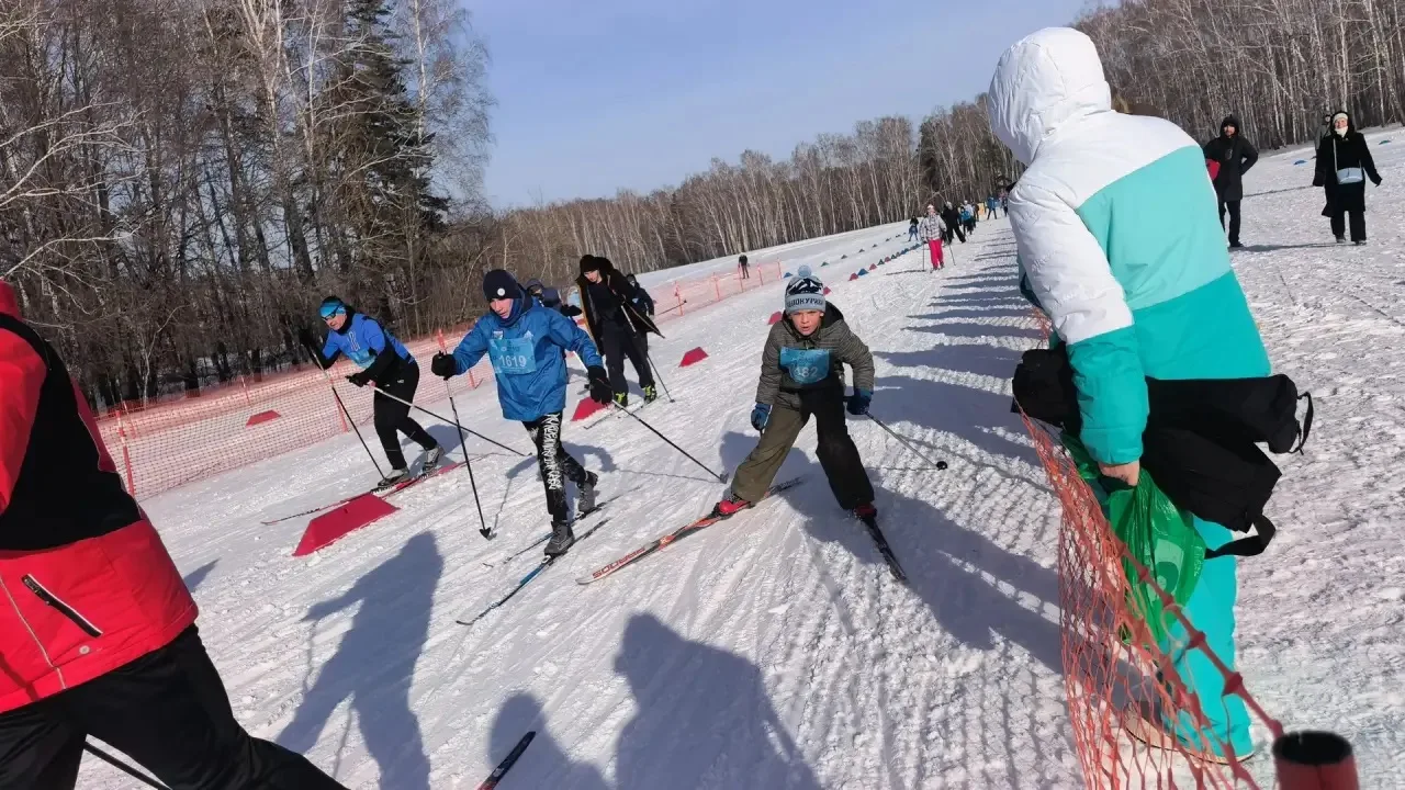 Наша школа на «Лыжне России-2026»  14 февраля состоялось самое ожидаемое зимнее мероприятие года – X