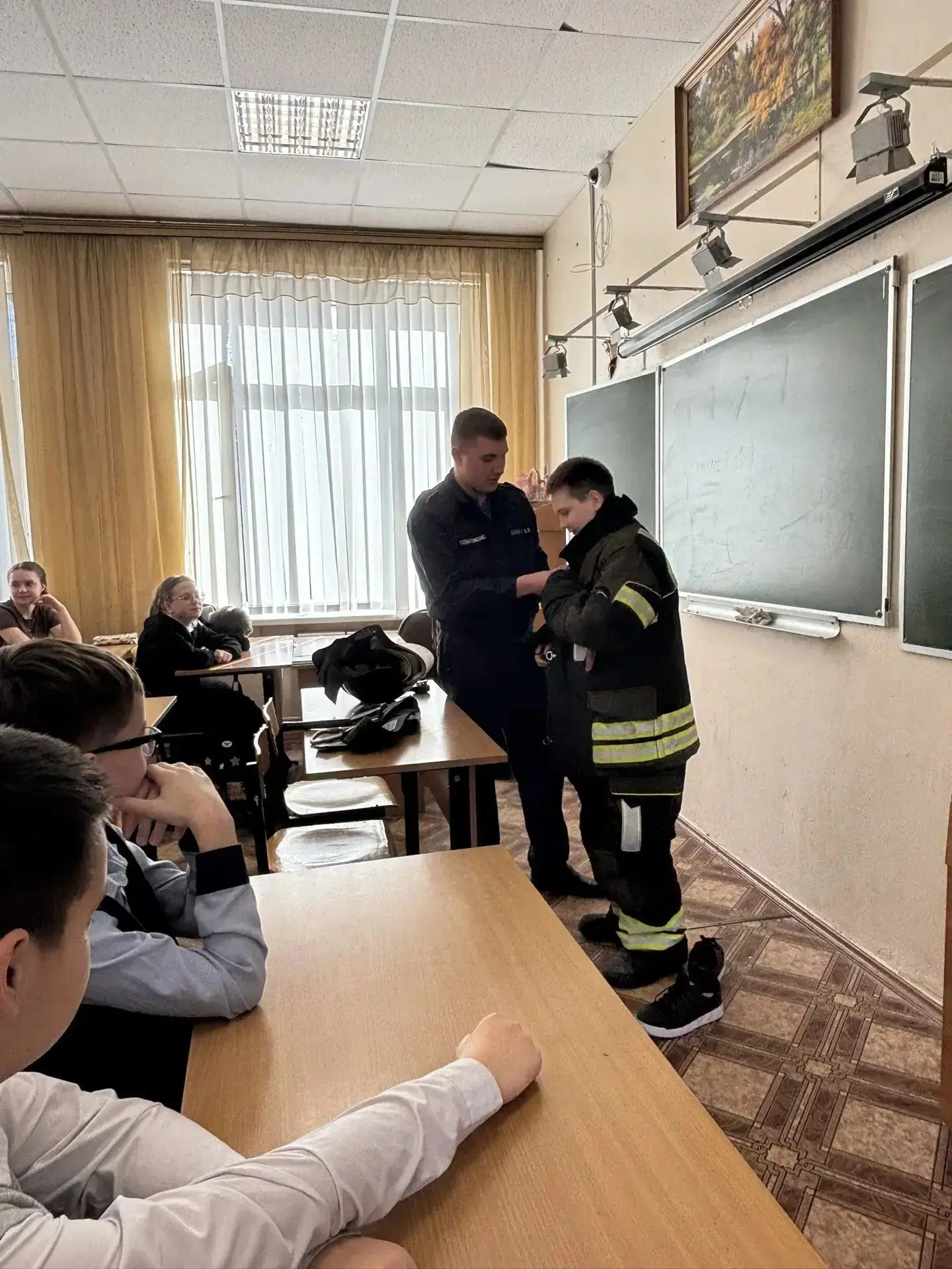 С 30.03 по 03.04 в МБОУ "Лицей Климовска" была проведена неделя безопасности. С обучающимися были пр
