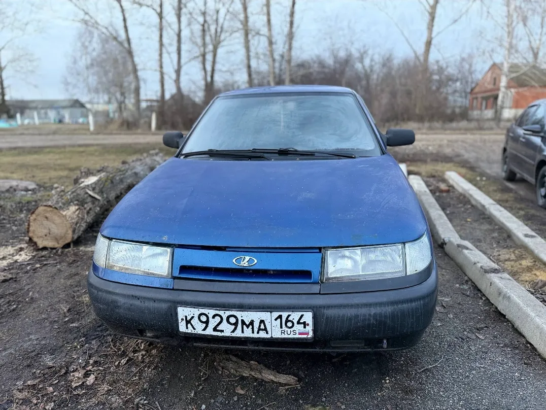 Продаётся Ваз 2110 2002г. 89173031950. Цена: 85000. Возможен торг.