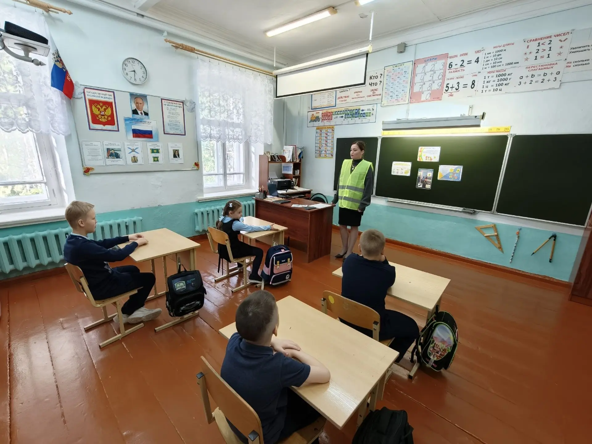 14 сентября на торжественной линейке Светлана Владимировна Порохина рассказала ребятам ...