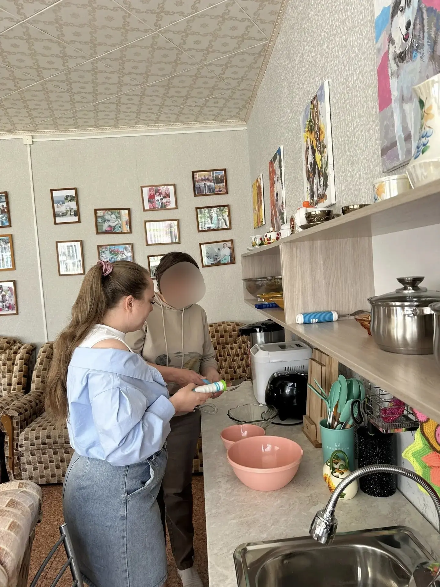 В комплексном центре социального обслуживания населения Екатериновского района состояло...