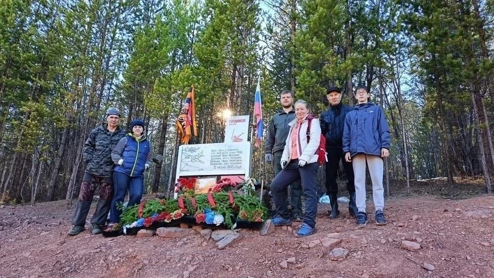 ✈️ В День Победы жители Нижнеилимского округа почтили память героев воздушной трассы АЛСИБ.  🤝9 мая 