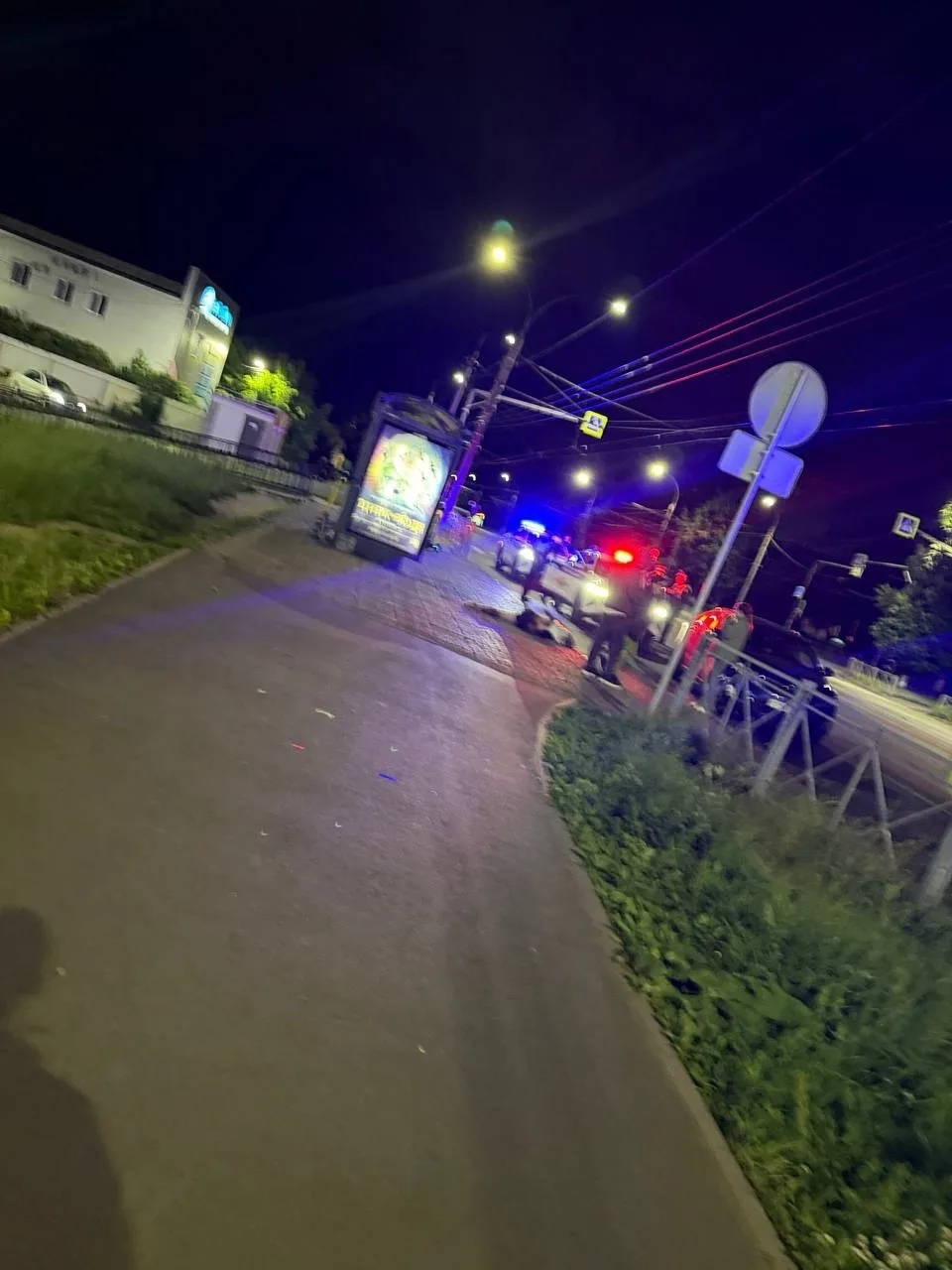 🚶‍♂️💥🚙В Добром ночью сбили насмерть пешехода

ДТП с трагическим исходом произошло около 00:10 21 