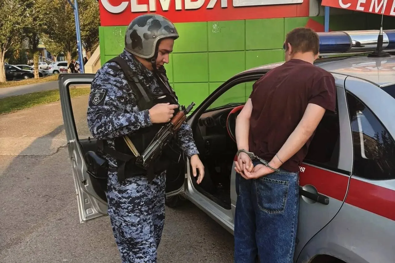 В Сипайлово мужчина вырубил продавщицу из-за неоплаченного товара.