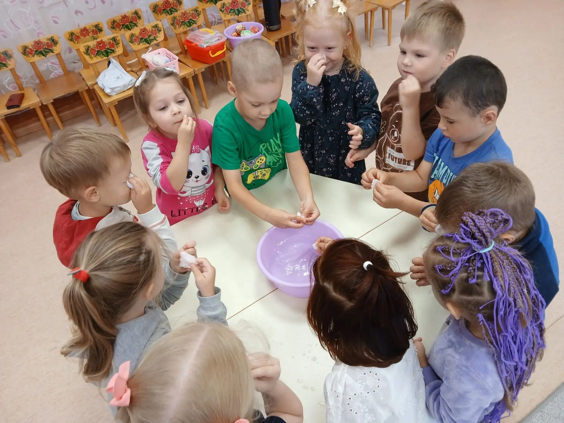 Чем больше к доктору мы ходим,