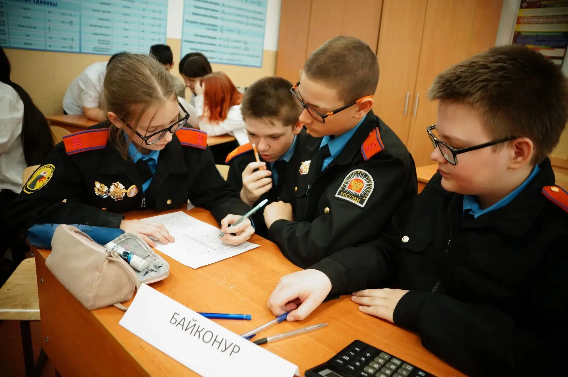 🚀10 апреля удачно стартовали и благополучно🙏 вернулись из космического путешествия " Великолепная се