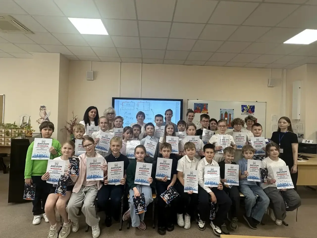 ⭐️ Юные таланты  🙌🏻 16 мая наша школа стала площадкой для финала городской олимпиады «Готов к жизни 