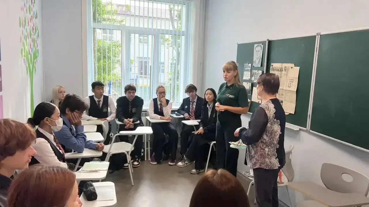 ▫️Сегодня, в Международный день распространения грамотности, у 11М класса прошла встреч...