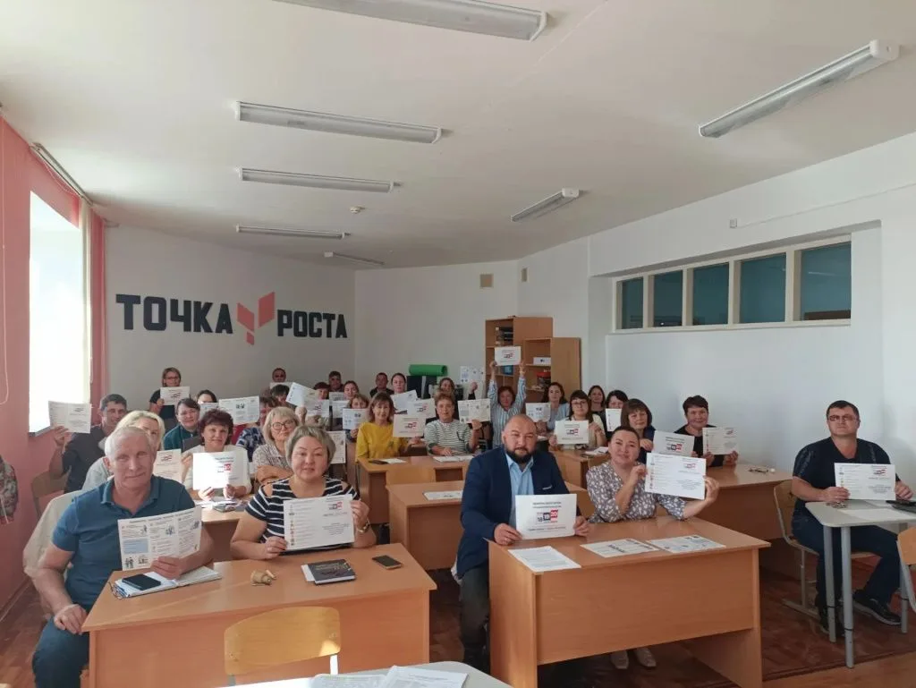Представители территориальной избирательной комиссии муниципального района Караидельски...
