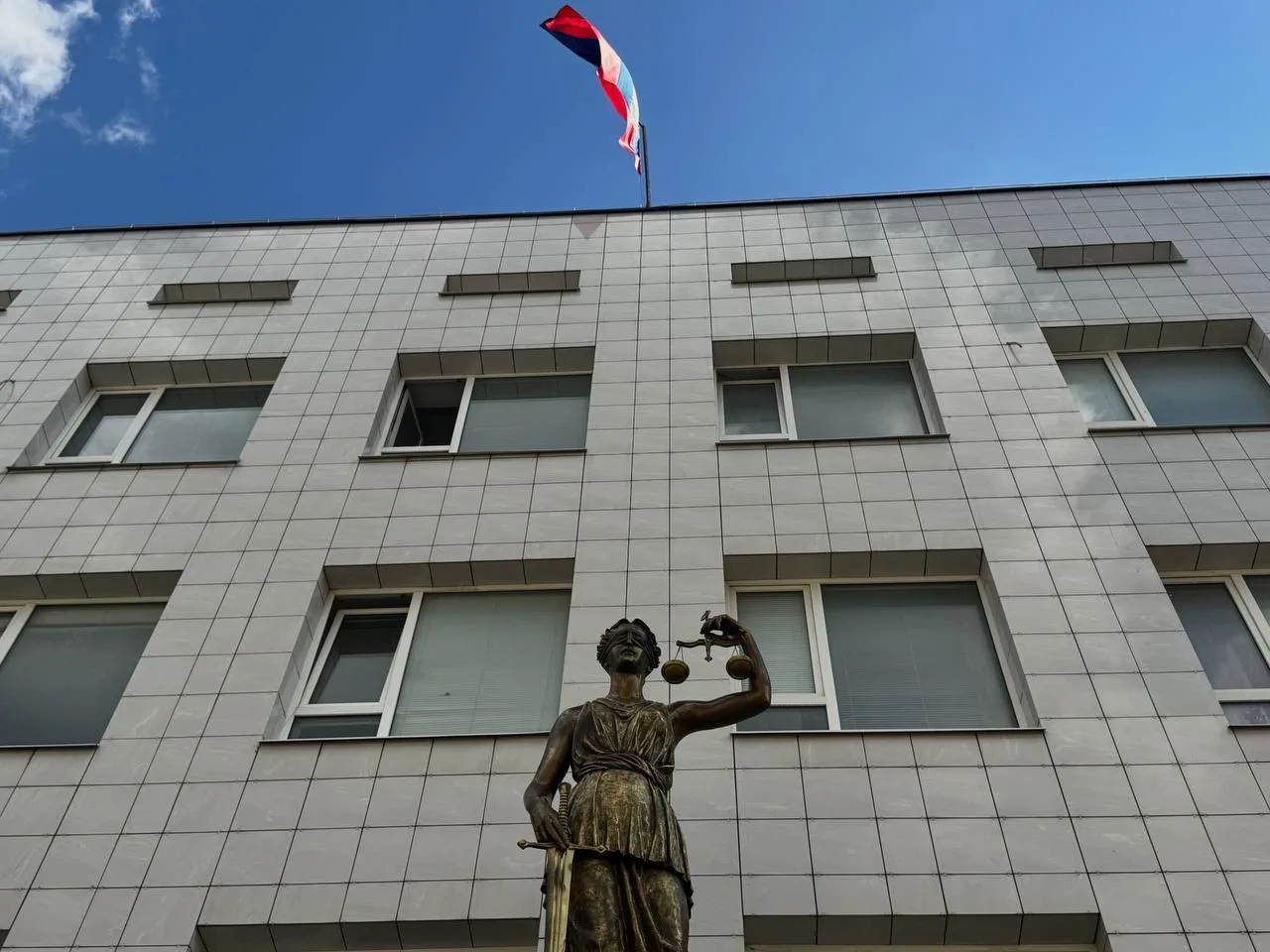 Белгородку могут посадить на восемь лет за перевод денег экстремистам

О завершении расследования ра