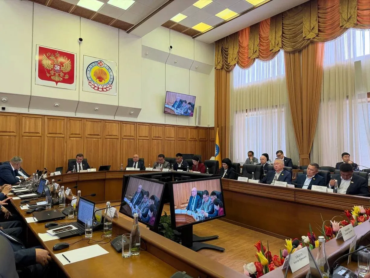 На очередном заседании сессии Народного Хурала (Парламента) Республики Калмыкия депутат...