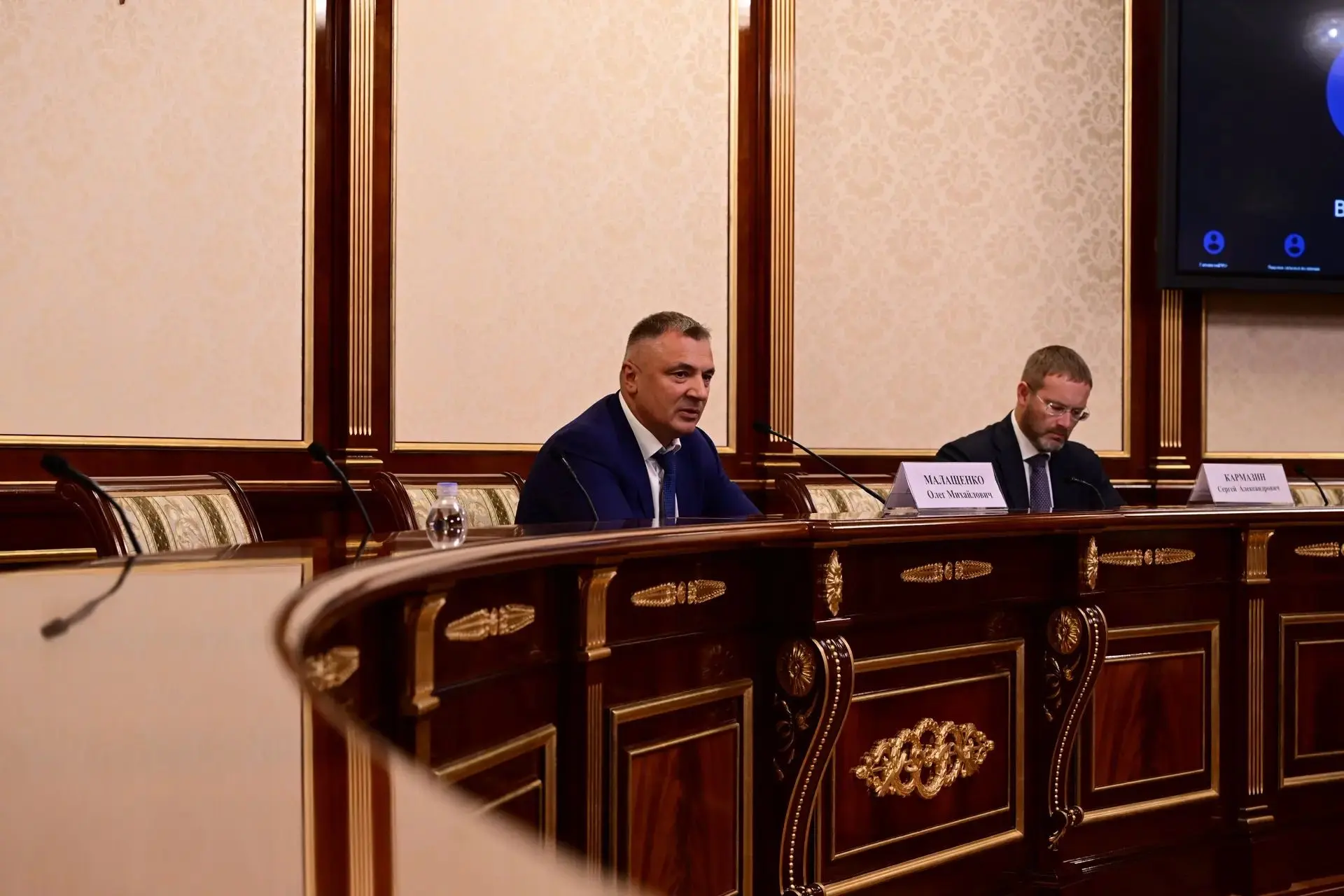В Ленобласти площадь обработки территорий от борщевика вдвое превысила показатели прошлого года и вы