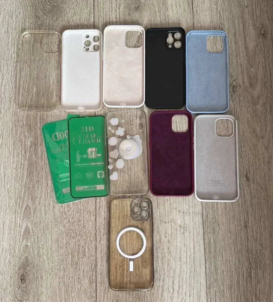 Продам чехлы для iPhone 12 Pro Max
