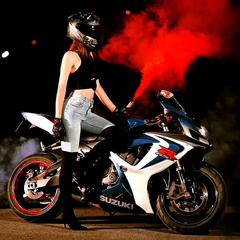 Suzuki GSX‑R — pure sportbike: razor‑sharp handling, explosive power and track‑focused ...