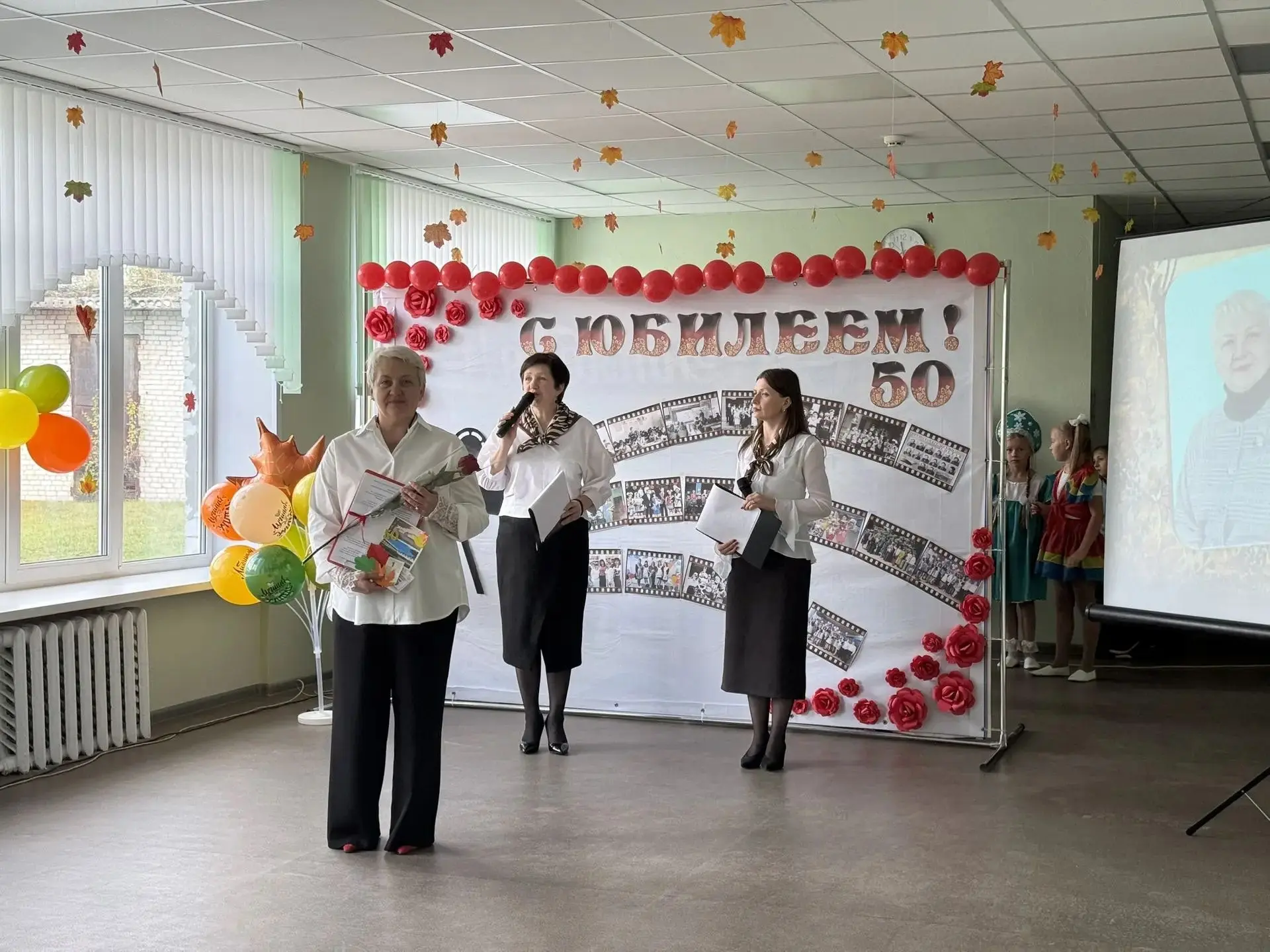 Полвека успеха: Первоавгустовская школа отметила 50-летний юбилей