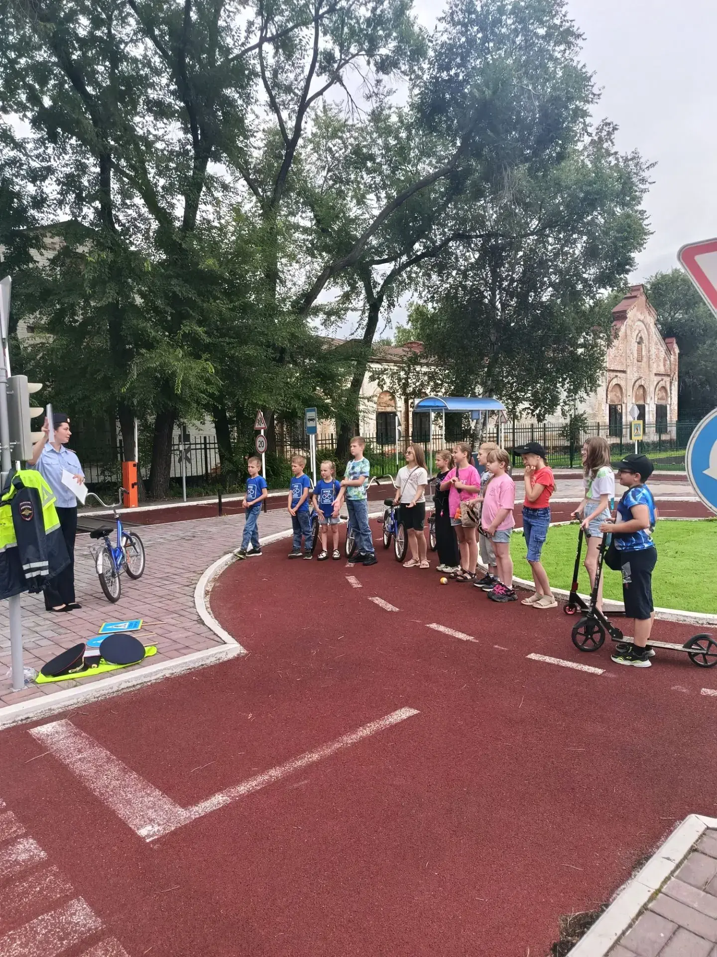 🚦 Готовимся к новому учебному году — и к безопасным дорогам! 🚦