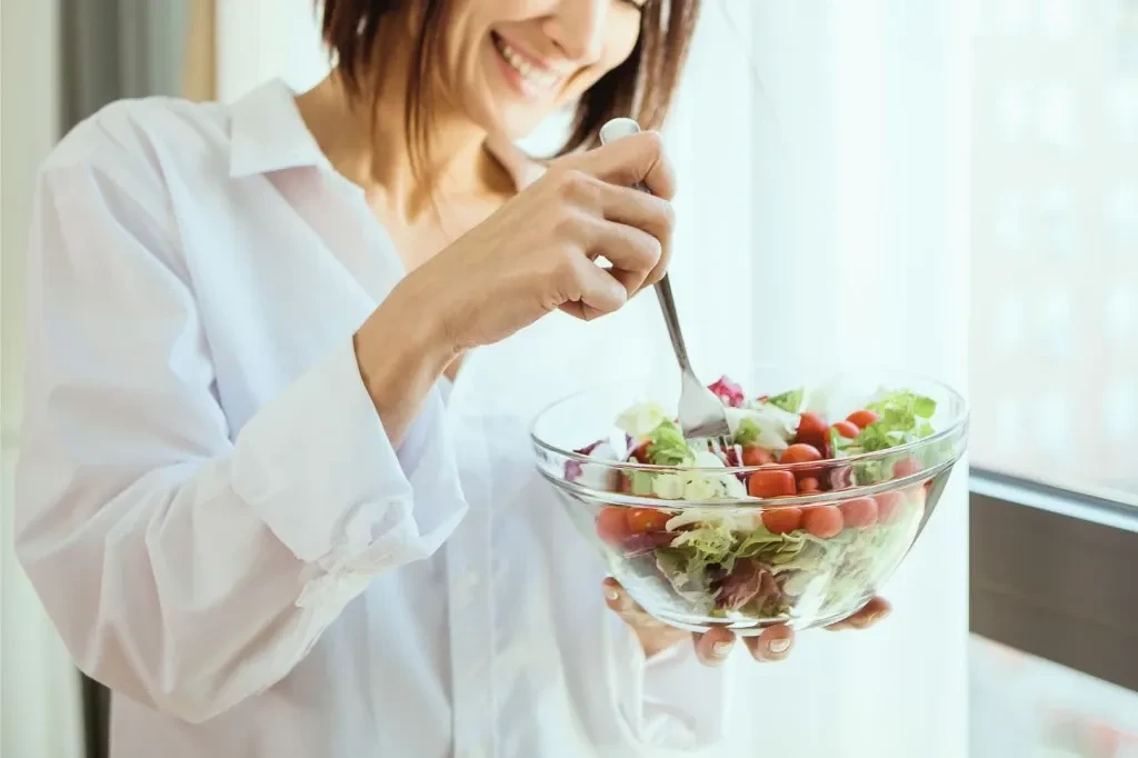 ☀️ Питание в жару  🍉

Летом организму человека для поддержания функционирования требуется гораздо м