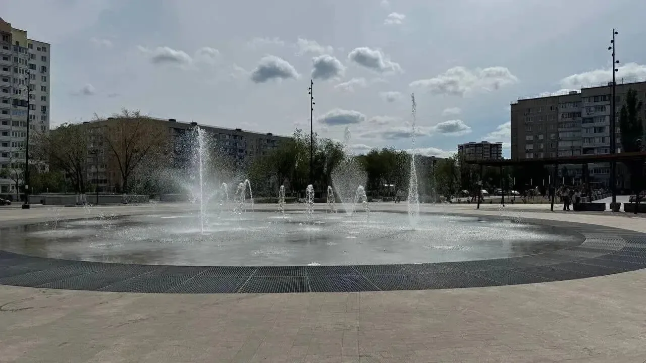 😨 В Оренбурге за 9,2 млн рублей отремонтируют фонтан в парке имени Ленина, сломавшийся сразу после у