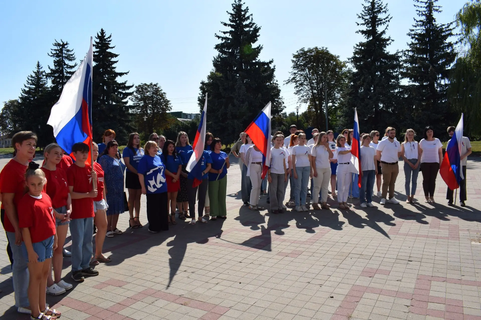 #ДеньГосударственногоФлагаРФ #Акция #ВоспитаниеКультурой #Ивнянская_библиотека #Ивнянск...
