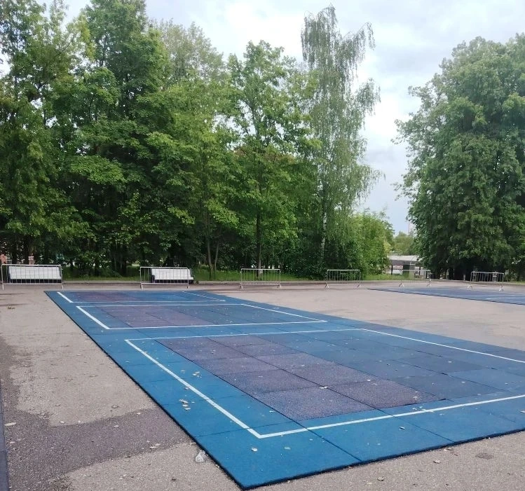 Дорогие игроки, корты до конца