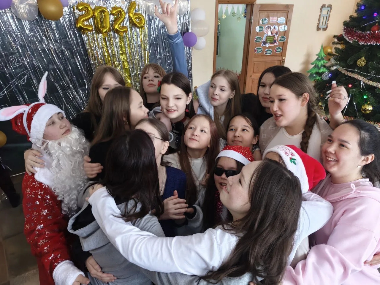 Волшебный Новогодний квест в нашей школе!
