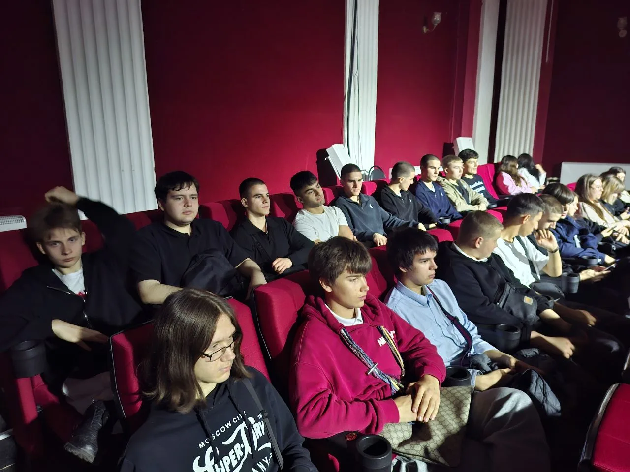Мистика, тайны и «Призраки»🎭👻  На этой неделе в нашем техникуме прошли настоящие «Дни театра».  Посл