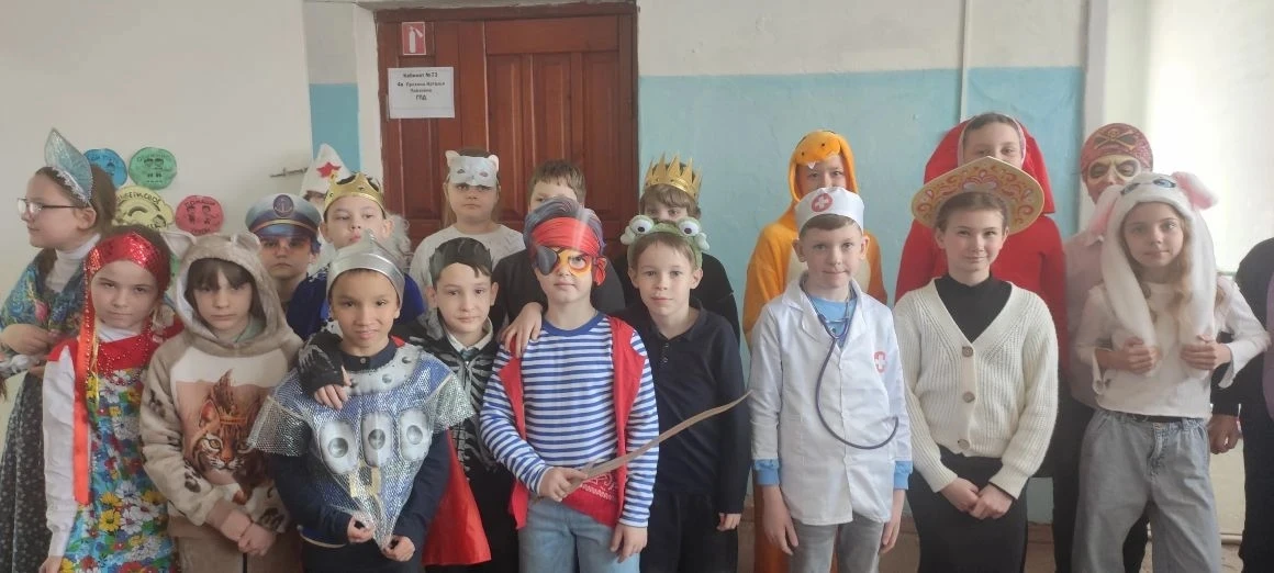 🌟 В рамках недели начальных классов в нашей школе прошло яркое событие!  Орлята России из 3Б класса 