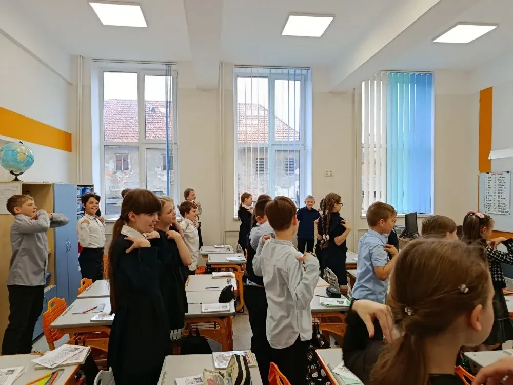 Бодрое начало дня с «ШАГом навстречу»  7 апреля — Всемирный день здоровья! В этот день активисты вол