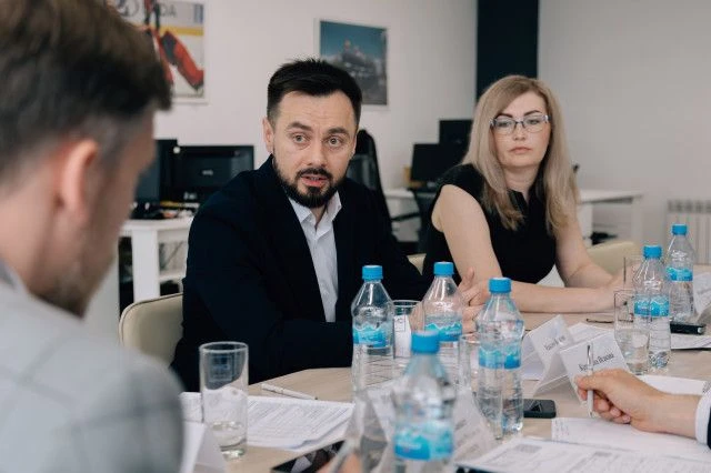 Признанные лидеры: «Эталон» выступил на экспертной сессии РБК Омск

Группу «Эталон» представил Макси
