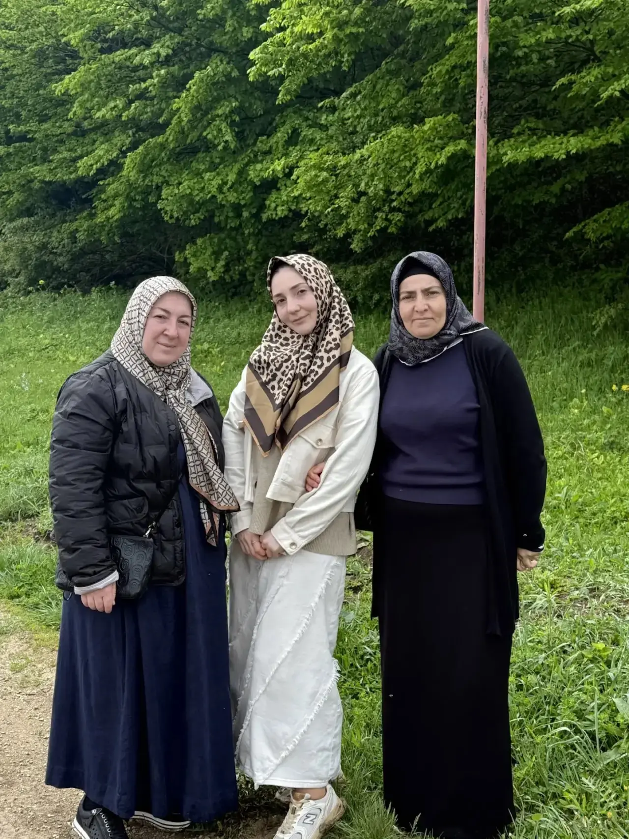 С заботой о здоровье и природе: акция "Сбор лекарственных растений" в Чиркейском образо...