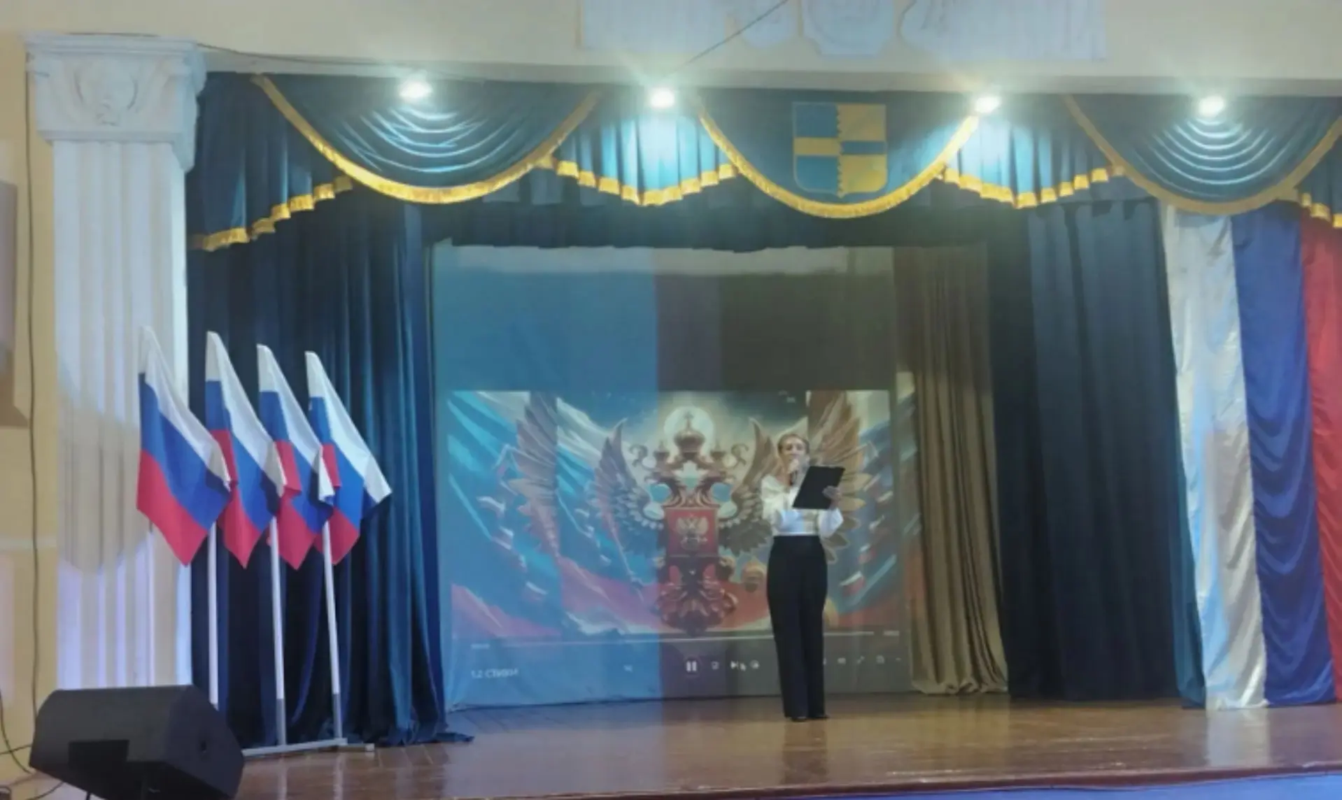 🎉 Праздничный концерт в МКУК «Варнавинский КДЦ» ко Дню Государственного флага РФ! 🎉