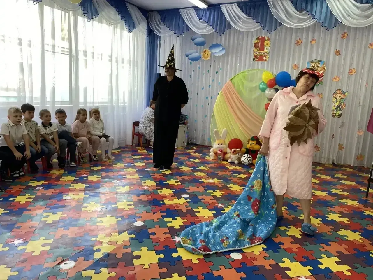 Первое сентября-радость для всей детворы. День Знаний в детском саду - особенный праздн...