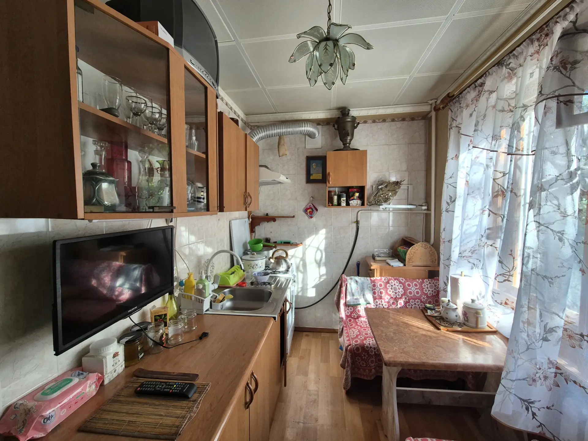 Продам 3х ком.кв-ру, ул.Остапенко 70, 1/5, р-он ОШ 54. Не угловая, пристроена лоджия с ...