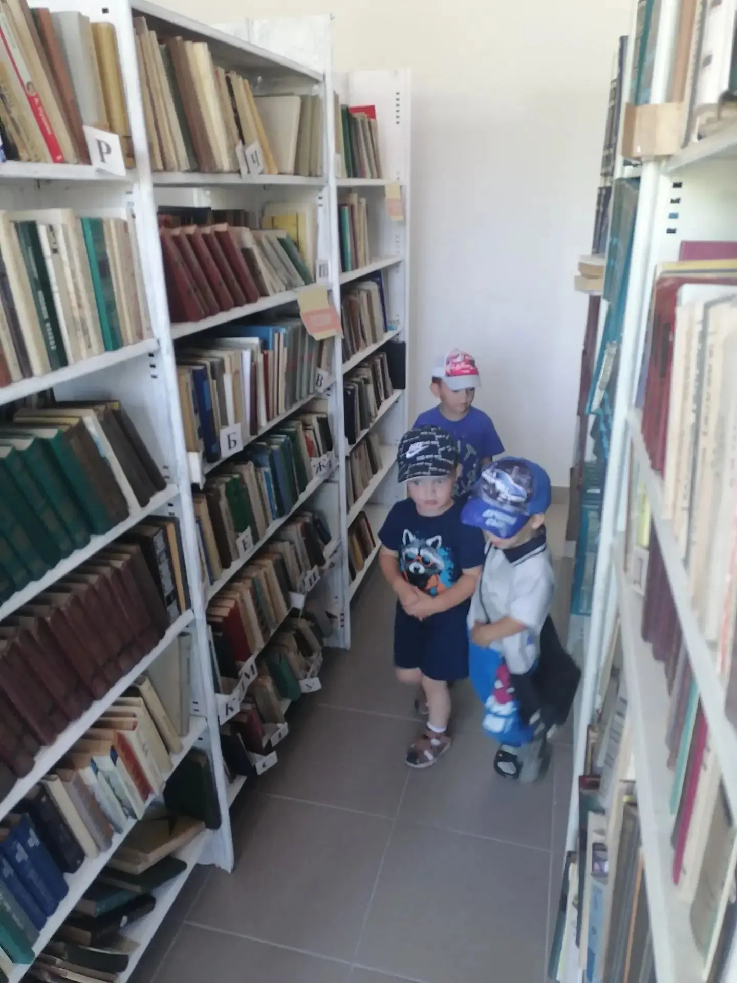 📚 Наши воспитанники в библиотеке 📚