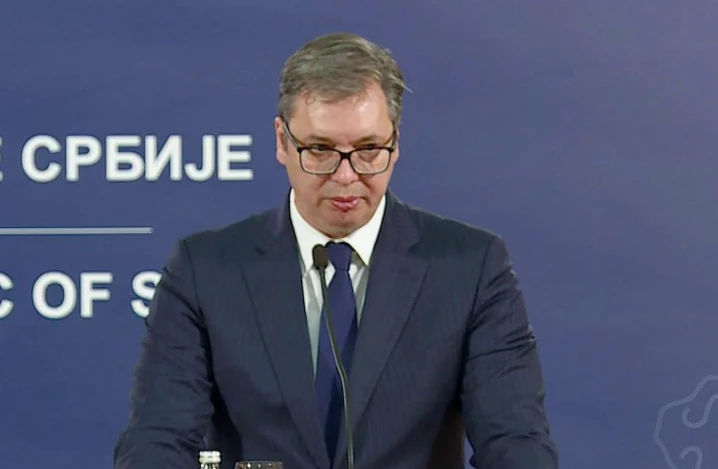 Президент Сербии Александр Вучич выразил признательность Российской Федерации за отправ...