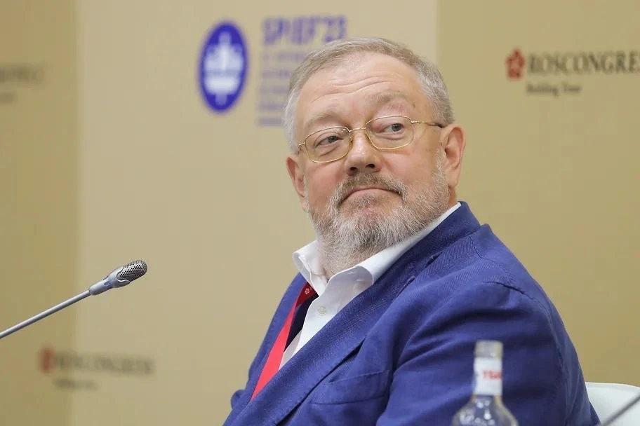 Кассационный суд отклонил жалобы экс-главы Плеса, депутата и бизнесмена Алексея Шевцова...