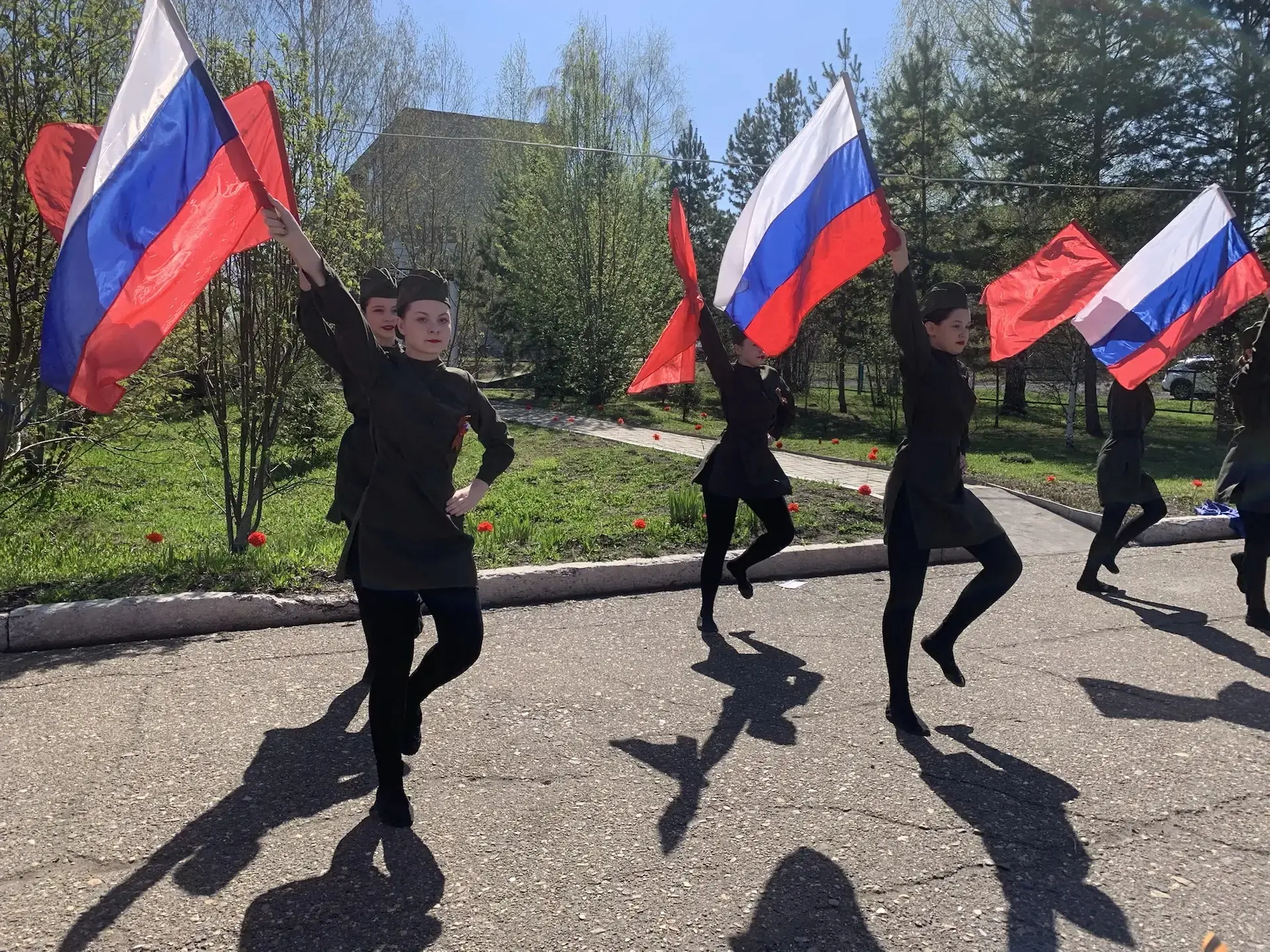 Вахта Памяти  📍Торжественное мероприятие "Всероссийская Вахта Памяти" состоялось 8 мая у стелы "Они 