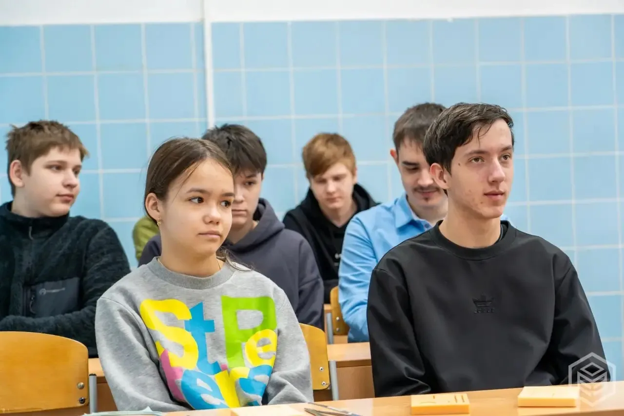 Научились накладывать швы и оценивать качество яиц: «Весенняя Агрошкола - 2026» продолжается!   В Ку