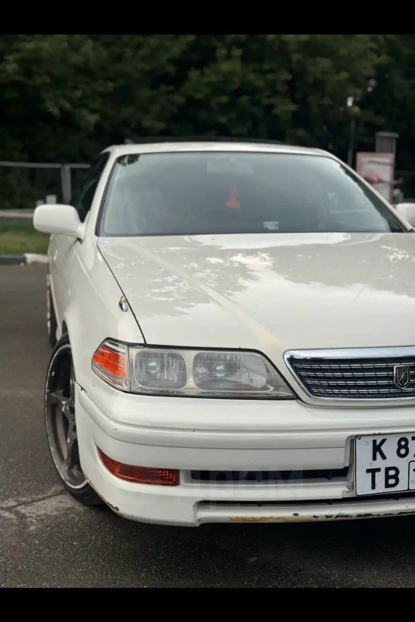 🚗 Toyota Mark II — 100 кузов